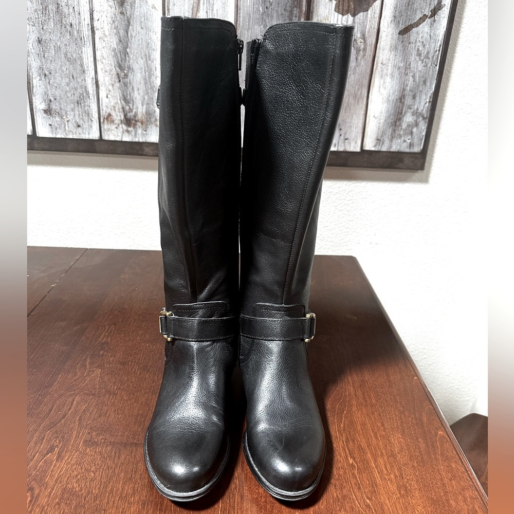 NWOT Naturalizer knee boots